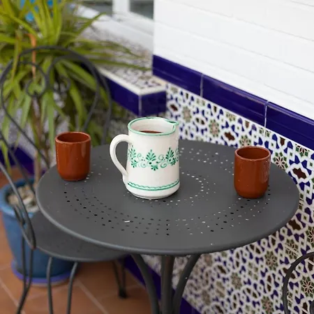 Piso Con Terraza Muy Cercano A La Playa